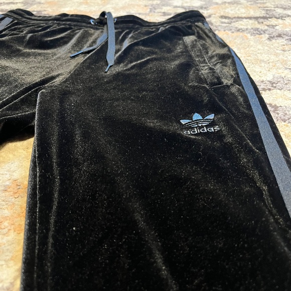 Adidas Velour Track Suit - Picture 4 of 4